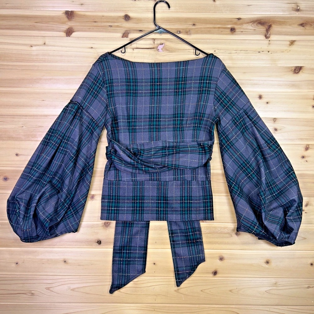 Never a Wallflower Blouse Womens Medium Green and Gray Plaid Tie Waist Shirt